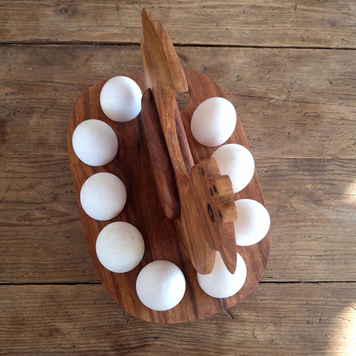 Handcrafted Wooden Chicken Egg Holder – Rustic Kitchen & Farmhouse Decor